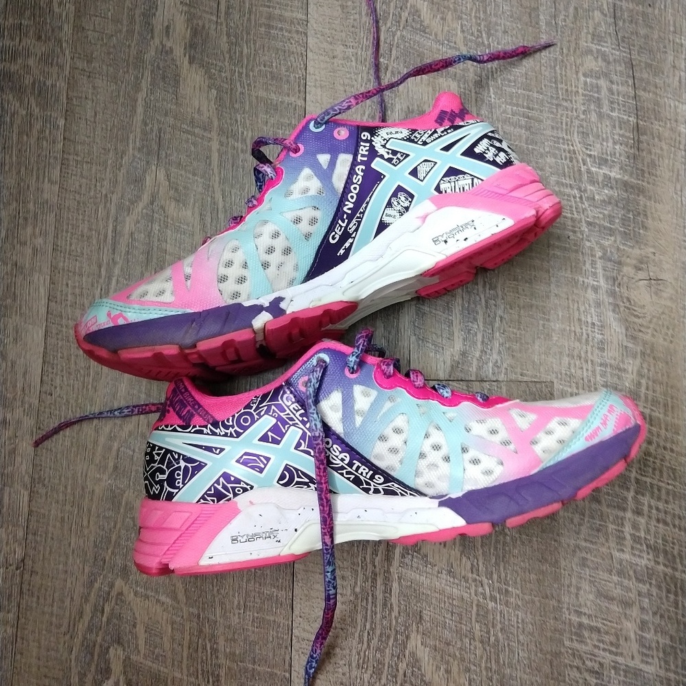 Asics gel noosa sneakers